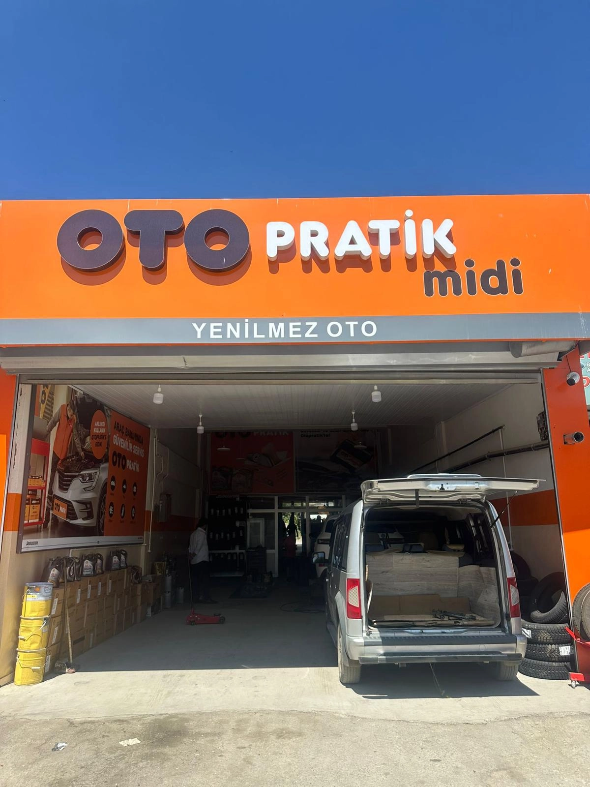 Otopratik Midi Yenilmez Oto logosu