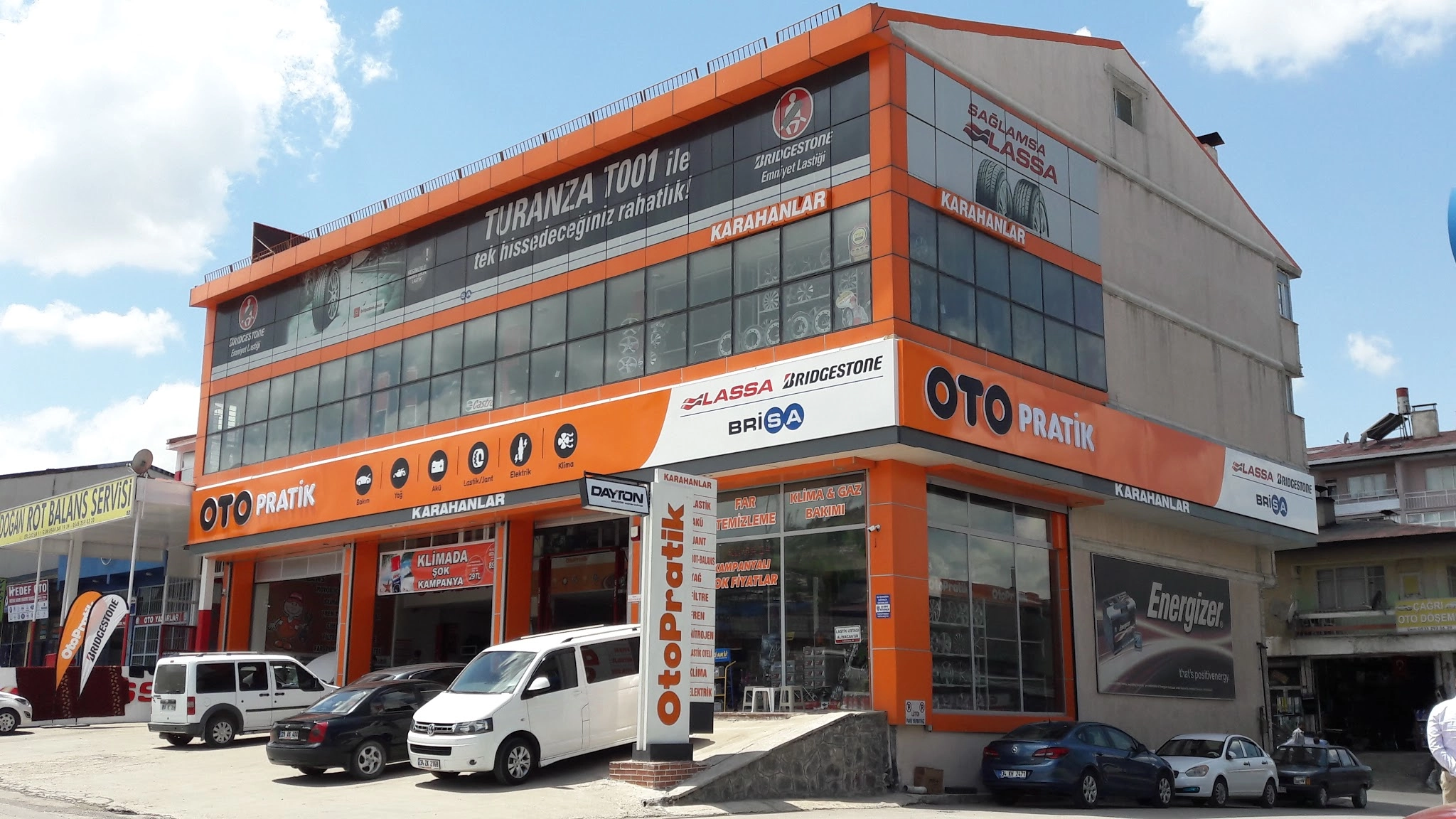 Otopratik Karahanlar logosu