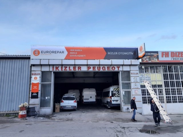 İkizler Otomotiv logosu