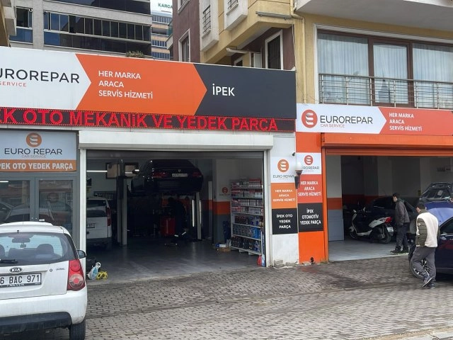 İpek Otomotiv logosu