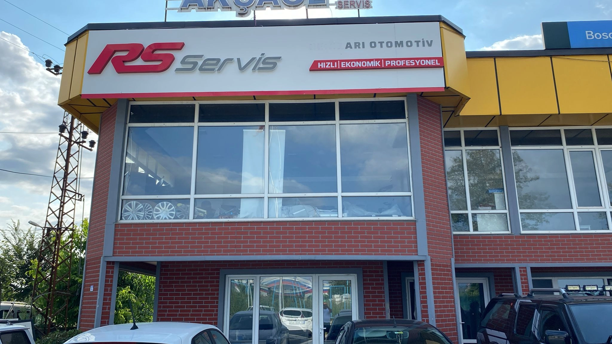 DENİZ ARI OTOMOTİV logosu