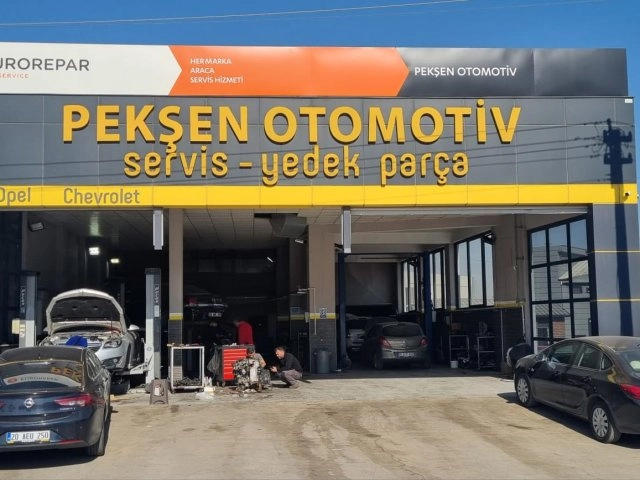 Pekşen Oto Servis logosu