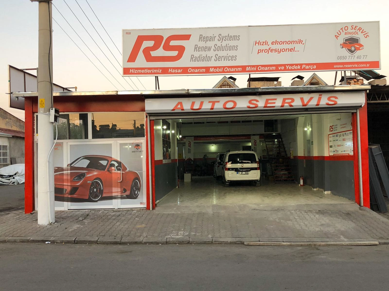 AUTO SERVİS OTO KAPORTA VE BOYA ATÖLYESİ logosu